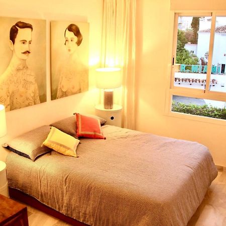Inspiring Apartment In Carihuela Beach Torremolinos Eksteriør billede